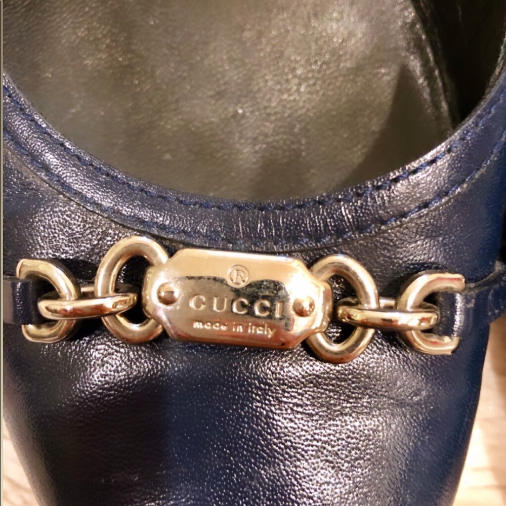 SOLD- Gucci Flats